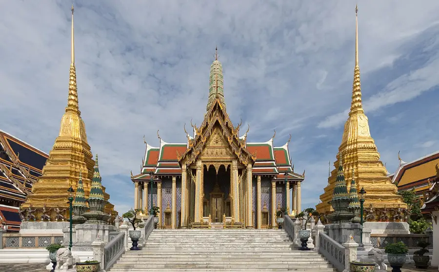24- وات فو (Wat Pho)